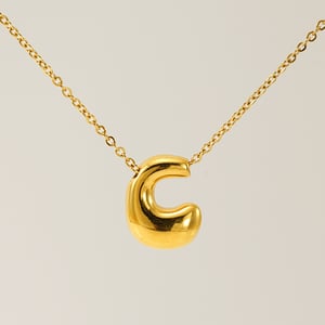 Collier pendentif unisexe en acier titane plaqué Couleur or 18 carats avec lettre C, série simple, 1 pièce h5 